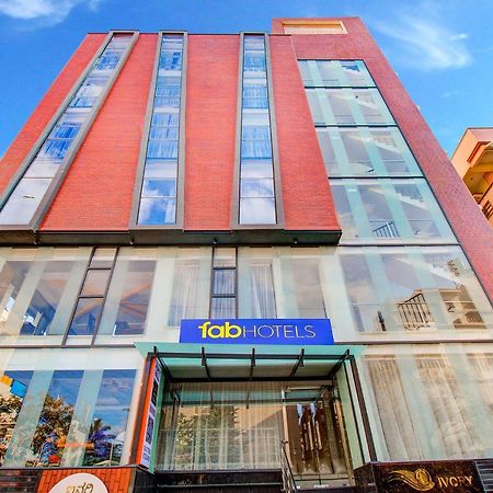 העיר בנגלור Fabhotel The Royal Suites - Nr Gopalan Innovation Mall מראה חיצוני תמונה