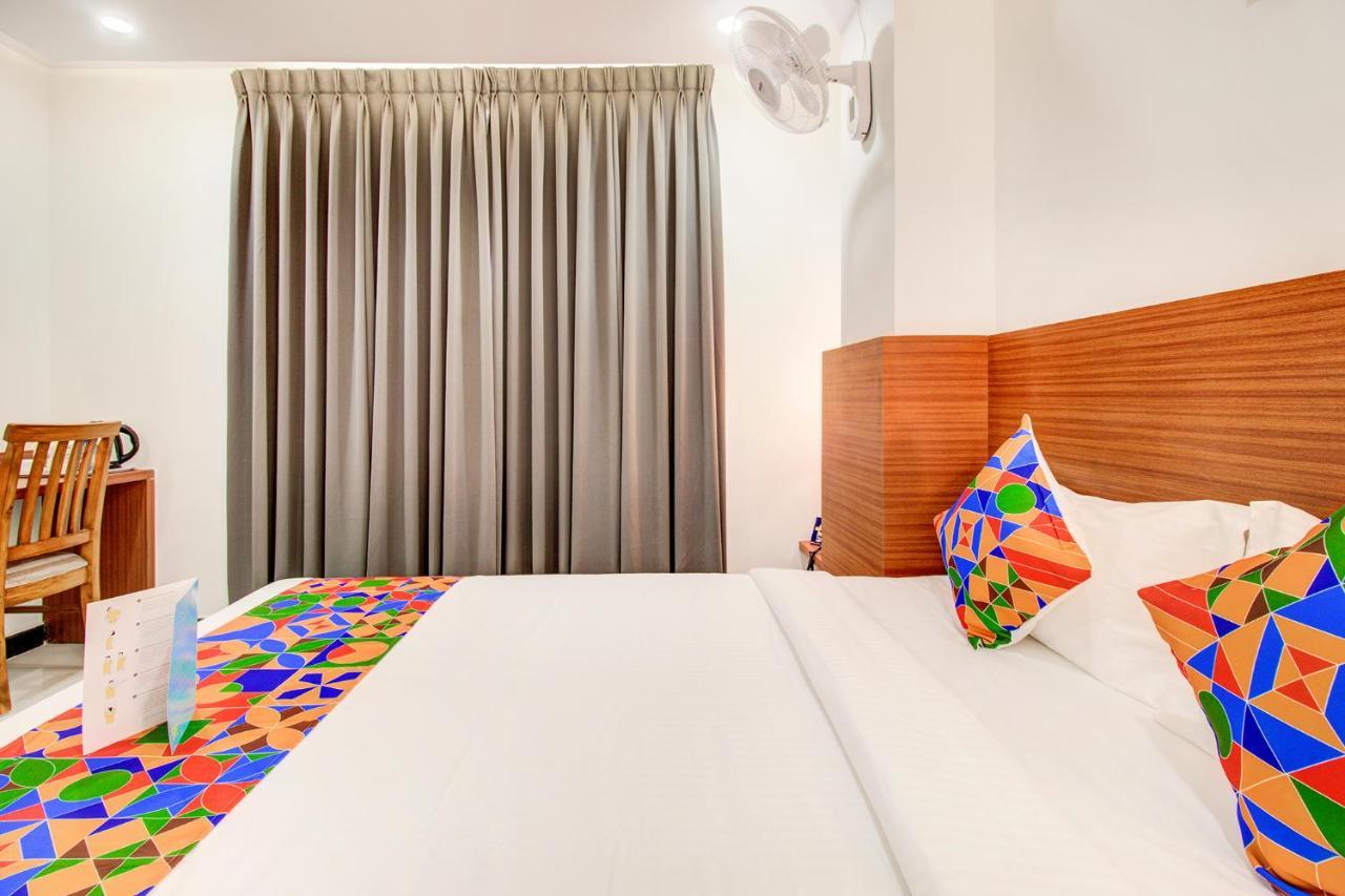 העיר בנגלור Fabhotel The Royal Suites - Nr Gopalan Innovation Mall מראה חיצוני תמונה